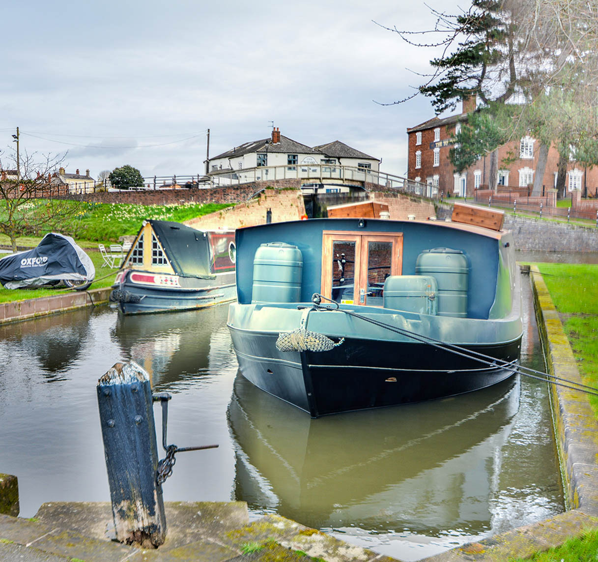West Midlands Canal Boat Joinery and Carpentry by MD Woodtech